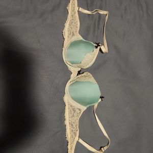 Victoria Secret 34B.